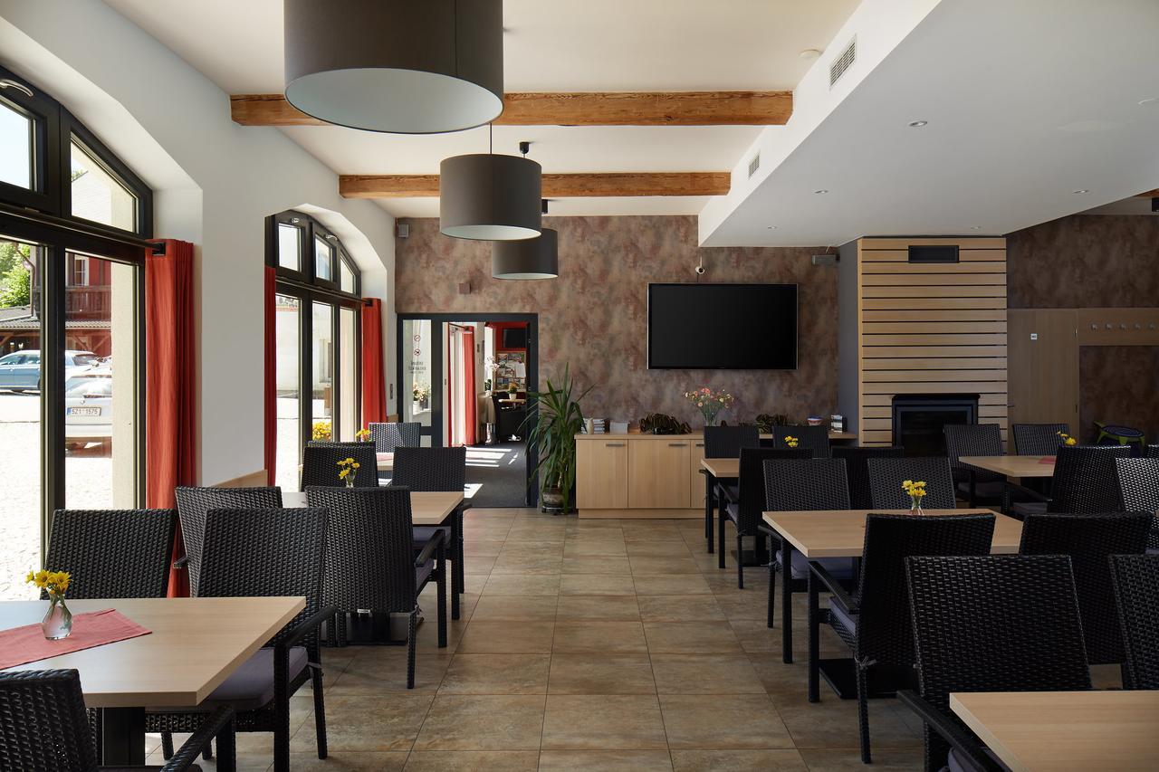 Přední Výtoň Jbx Resort Hotel Albatros מראה חיצוני תמונה