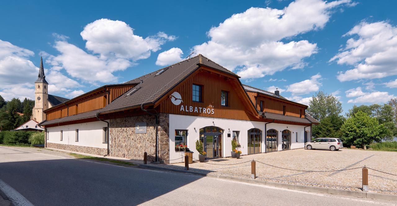 Přední Výtoň Jbx Resort Hotel Albatros מראה חיצוני תמונה